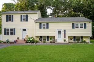 295 Oak St, Halifax, MA 02338 - Photo 1