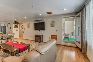 30 Chelsea St, Everett, MA 02149 - Photo 13