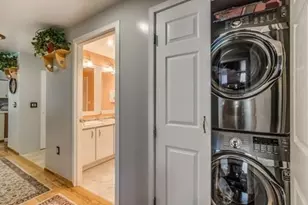 30 Chelsea St, Everett, MA 02149 - Photo 25