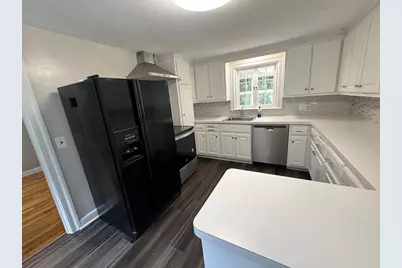 89 Stanley Rd #SF, Newton, MA 02468 - Photo 3