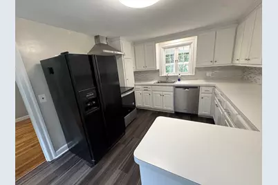 89 Stanley Rd #SF, Newton, MA 02468 - Photo 3