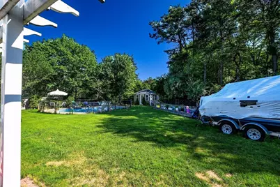 70 Welton Dr, Plymouth, MA 02360 - Photo 25