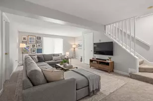 85 Victoria Heights, Boston, MA 02136 - Photo 11