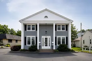 683 Main St, Falmouth, MA 02540 - Photo 1