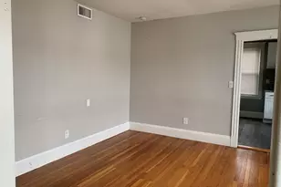 18 Hanover Cir, Lynn, MA 01902 - Photo 7