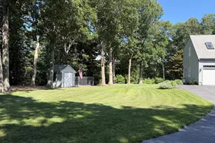 60 R Sandwich Rd, Plymouth, MA 02360 - Photo 37
