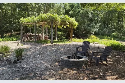 60R Sandwich Rd, Plymouth, MA 02360 - Photo 39