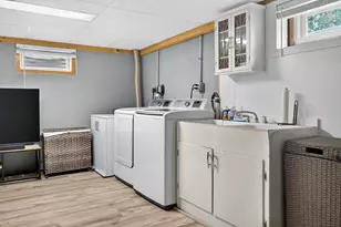 176 Gore Rd, Revere, MA 02151 - Photo 23