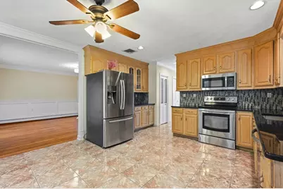 12 Parkway Dr, Saugus, MA 01906 - Photo 21