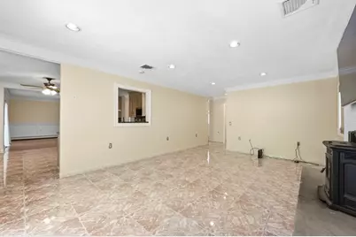 12 Parkway Dr, Saugus, MA 01906 - Photo 23