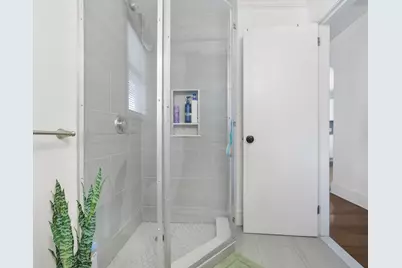 374 Ashley Blvd, New Bedford, MA 02745 - Photo 9