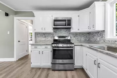 16 Beaconsfield Street, Lawrence, MA 01843 - Photo 15