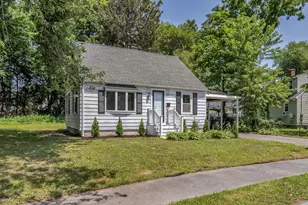 16 Beaconsfield St, Lawrence, MA 01843 - Photo 5