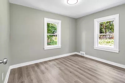 16 Beaconsfield Street, Lawrence, MA 01843 - Photo 19