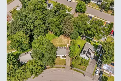 16 Beaconsfield Street, Lawrence, MA 01843 - Photo 35