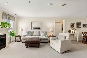 8 Crowninshield St, Peabody, MA 01960 - Photo 3