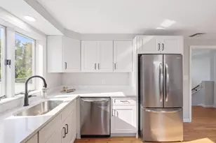 32 Danis St, Fall River, MA 02720 - Photo 23