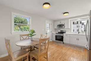 32 Danis St, Fall River, MA 02720 - Photo 15