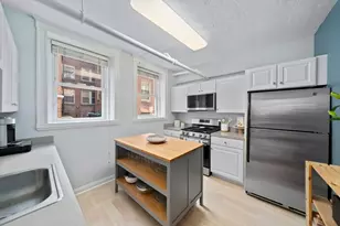 12 James St, Brookline, MA 02446 - Photo 5