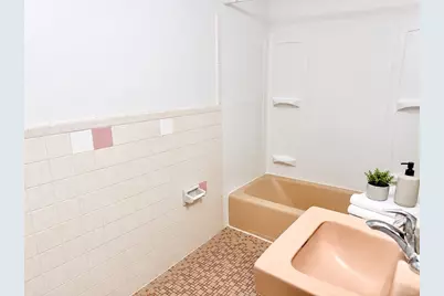 135 Neponset Ave #44, Boston, MA 02122 - Photo 9
