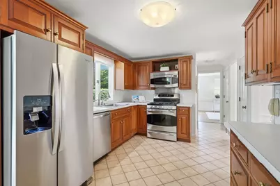 297 Holly Rd, Marshfield, MA 02050 - Photo 9