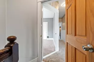 155 Pond St, Leominster, MA 01453 - Photo 27