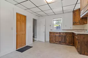 155 Pond St, Leominster, MA 01453 - Photo 33