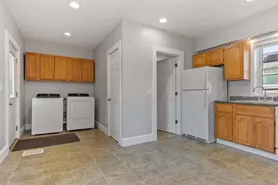 155 Pond St, Leominster, MA 01453 - Photo 13