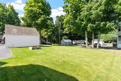 155 Pond St, Leominster, MA 01453 - Photo 7