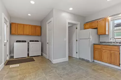 155 Pond St, Leominster, MA 01453 - Photo 13