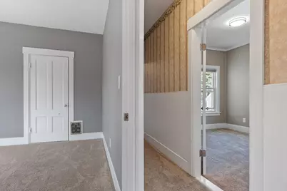 155 Pond St, Leominster, MA 01453 - Photo 27