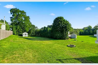 68 Burlington Street, Woburn, MA 01801 - Photo 37