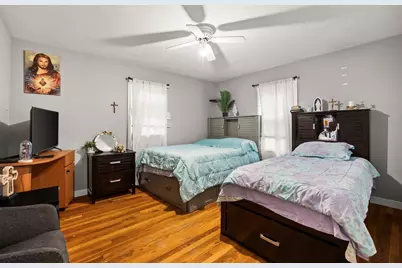 59 Mulberry St, Attleboro, MA 02703 - Photo 13