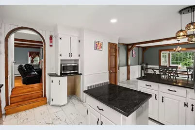 59 Mulberry St, Attleboro, MA 02703 - Photo 27