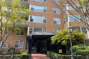 145 Pinckney, Boston, MA 02114 - Photo 17
