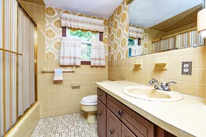 74 Seaview Ave., Malden, MA 02148 - Photo 21