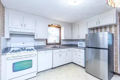 74 Seaview Ave., Malden, MA 02148 - Photo 13