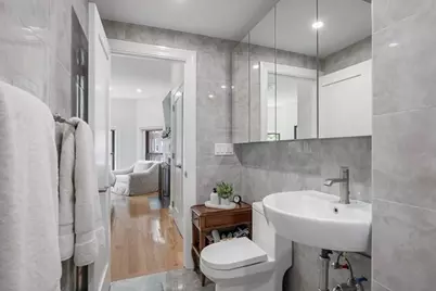 31 Bay State Rd #4, Boston, MA 02215 - Photo 21