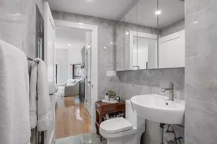 31 Bay State Rd, Boston, MA 02215 - Photo 21