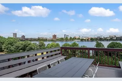 31 Bay State Rd #4, Boston, MA 02215 - Photo 33