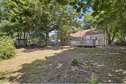 12 Elizabeth St, Stoughton, MA 02072 - Photo 31