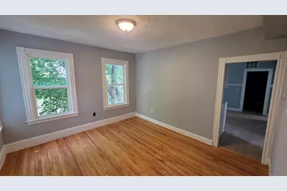 53 Merrifield St, Worcester, MA 01605 - Photo 11