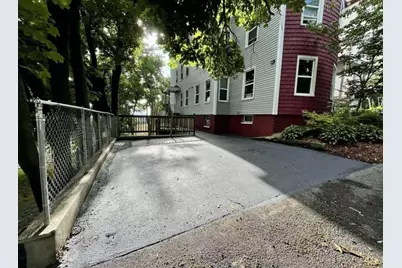 53 Merrifield St, Worcester, MA 01605 - Photo 3