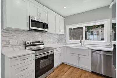 31 Wordsworth St, Boston, MA 02128 - Photo 3