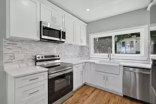 31 Wordsworth St, Boston, MA 02128 - Photo 3