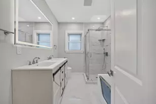 31 Wordsworth St, Boston, MA 02128 - Photo 21