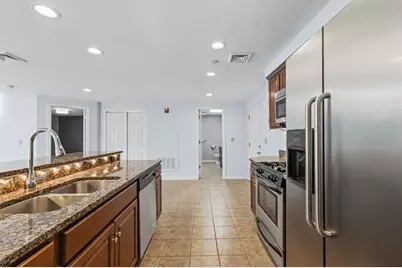 215 Longmeadow Rd #104, Taunton, MA 02780 - Photo 9