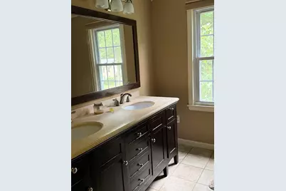 29 W Colonial Rd, Wilbraham, MA 01095 - Photo 21