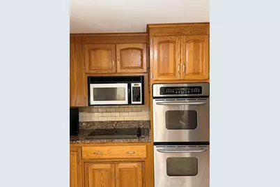 29 W Colonial Rd, Wilbraham, MA 01095 - Photo 5