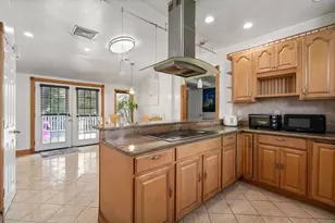 210 School St, Stoughton, MA 02072 - Photo 9